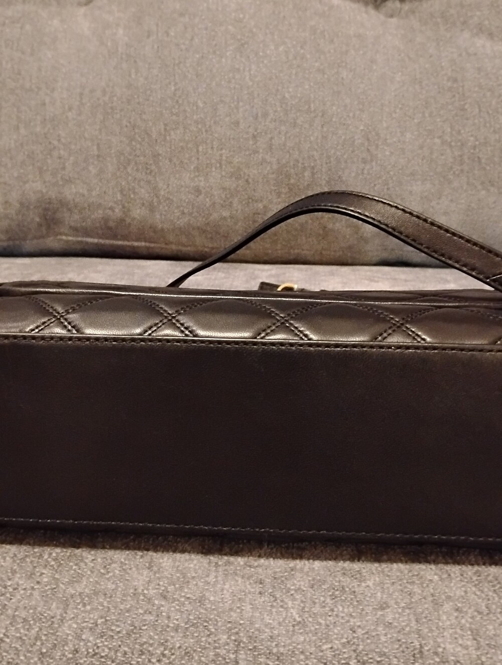 Tory Burch Black Quilted Leather Chain-Shoulder Crossbody - Picture 10 of 16